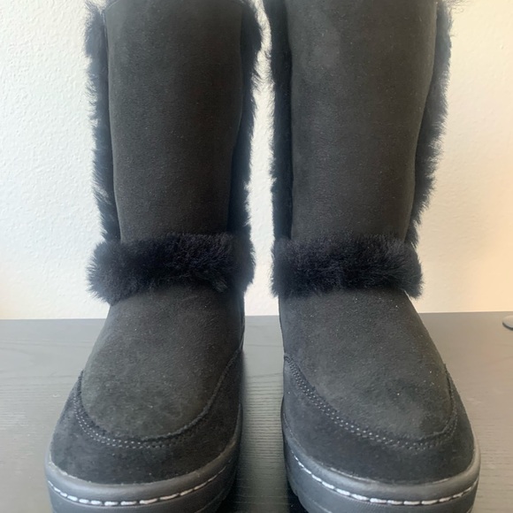 𝅺ugg WOMENS SUNDANCE SHORT II REVIVAL SIZE 6 NEW WITHOUT‎ BOX - Picture 4 of 8